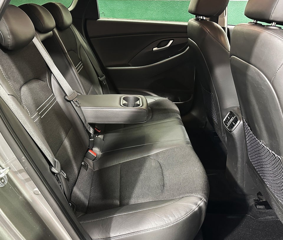 Hyundai i30 1,6 CRDi mHEV Advanced DCT 5d