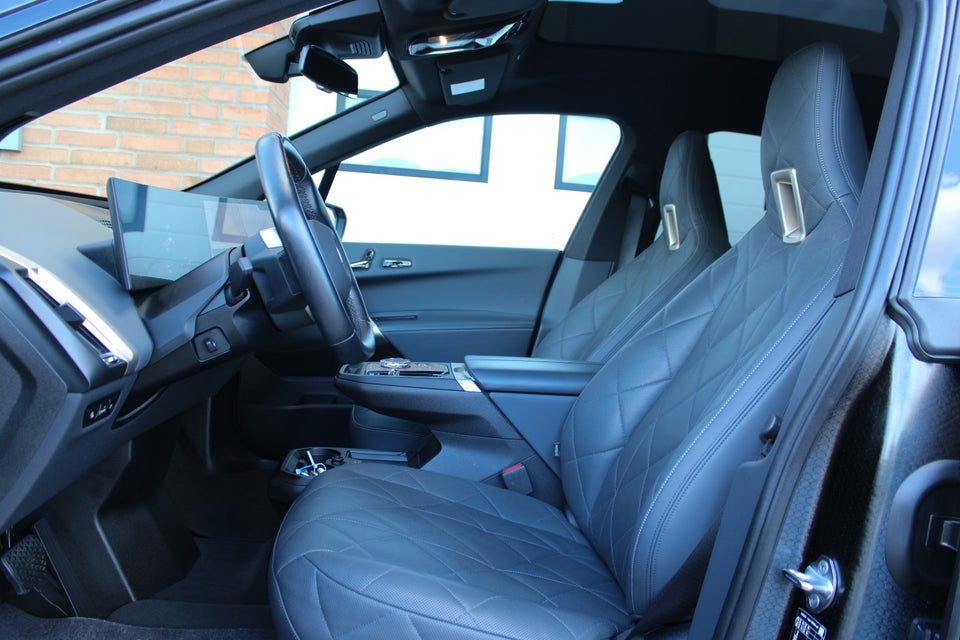 BMW iX xDrive40 Sport 5d