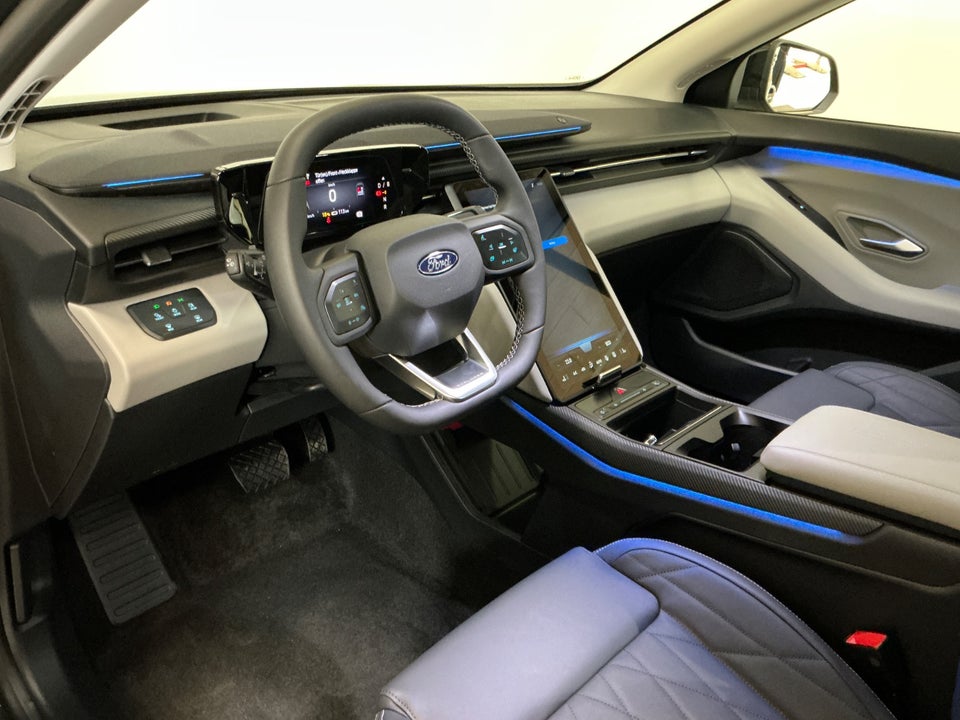 Ford Explorer 77 Premium Extended Range 5d