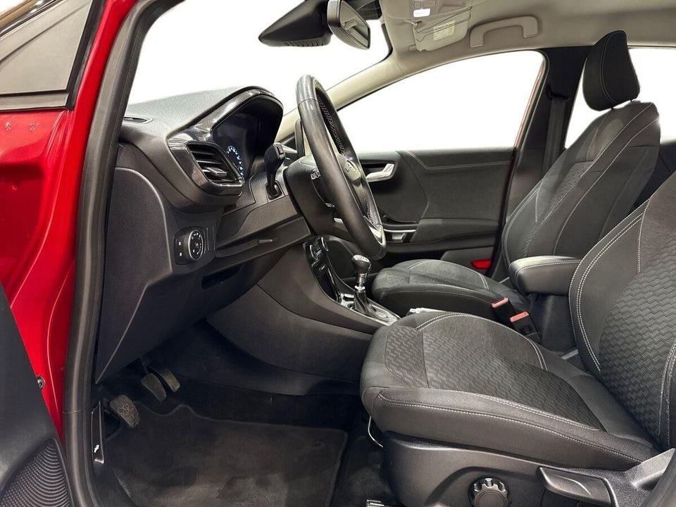 Ford Puma 1,0 EcoBoost mHEV Titanium 5d