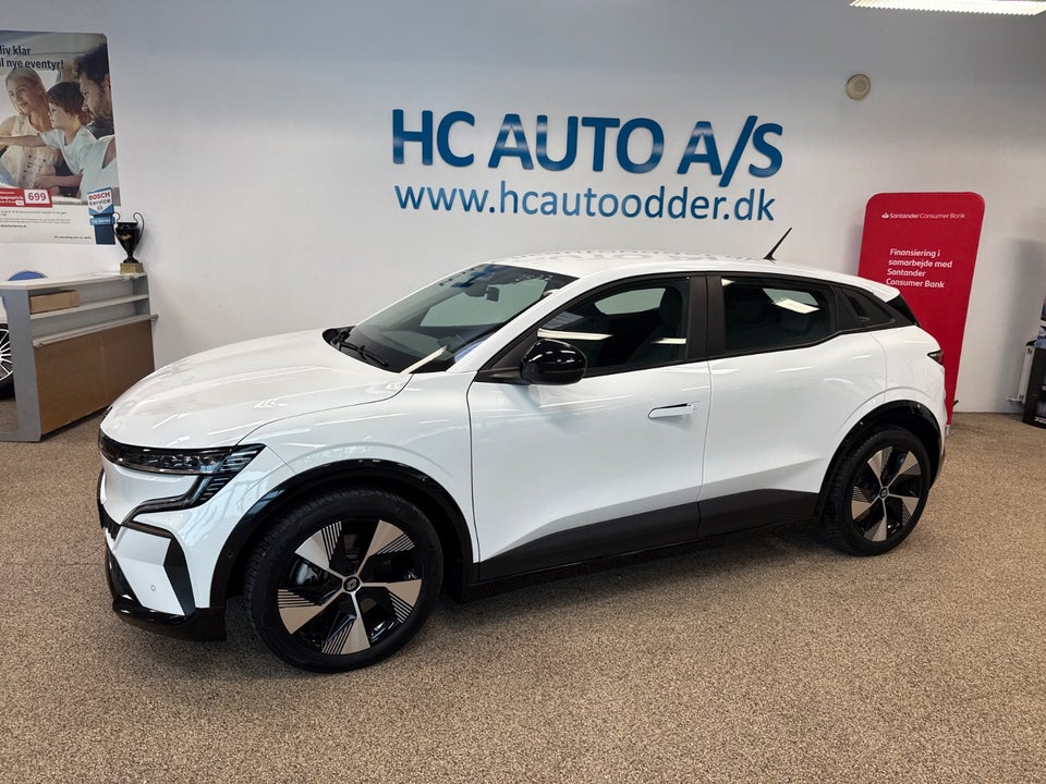 Renault Megane E-Tech 40 Equilibre 5d