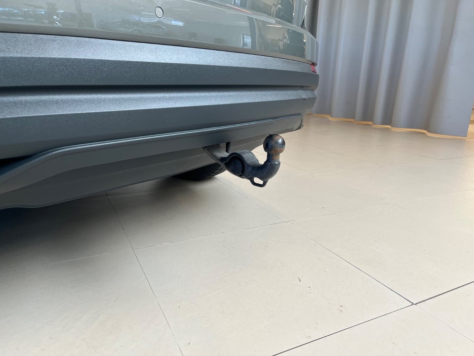 Audi Q3 45 TFSi e Attitude plus S-tr. 5d