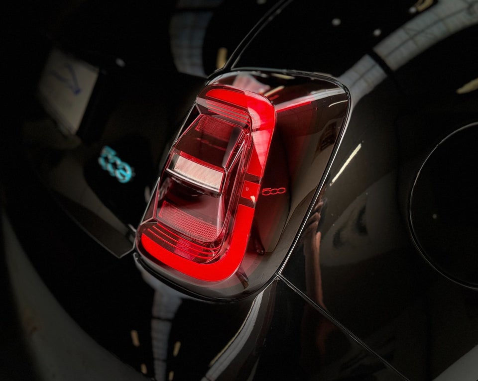 Fiat 500e 24 Action 3d