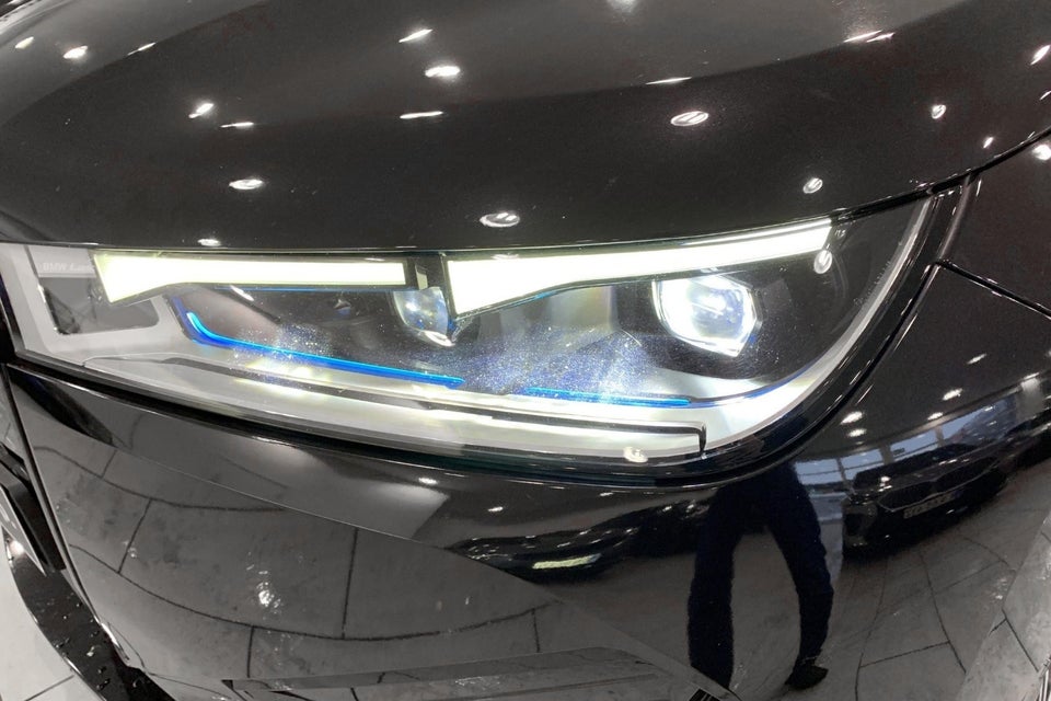 BMW iX xDrive40 Supercharged 5d