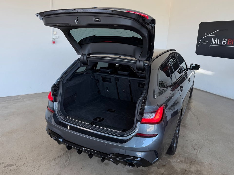 BMW 330d 3,0 Touring M-Sport xDrive aut. 5d