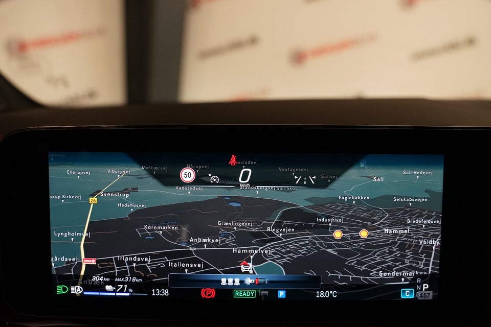 Mercedes EQA300 AMG Line 4Matic 5d