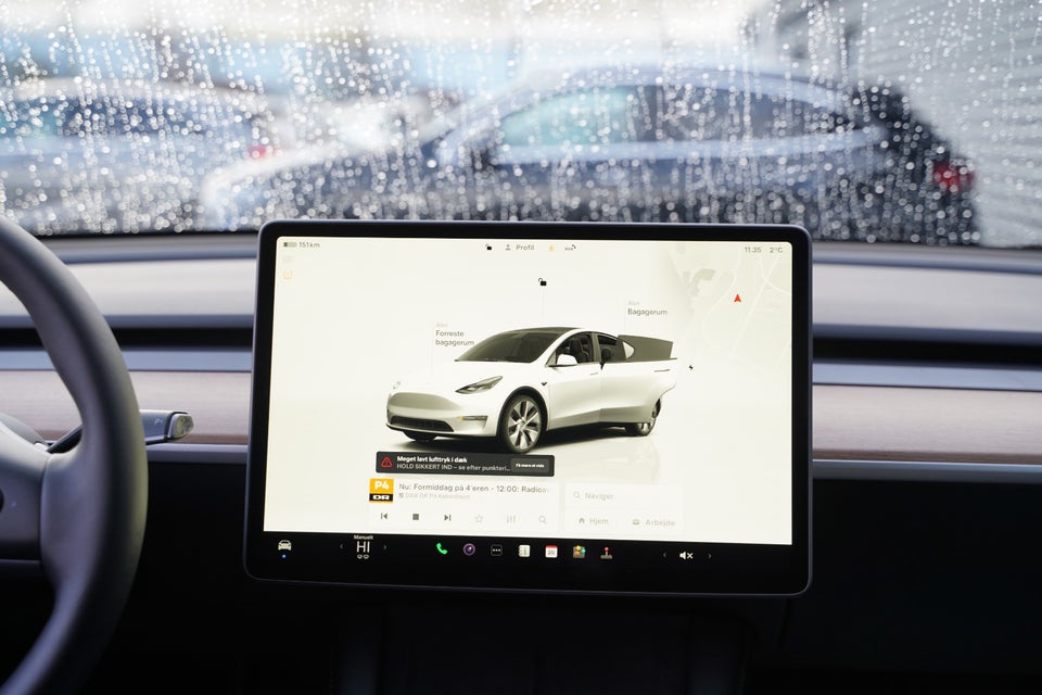 Tesla Model Y Long Range AWD 5d