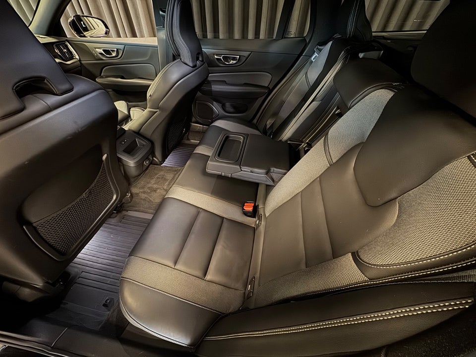 Volvo V60 2,0 B4 197 R-Design aut. 5d