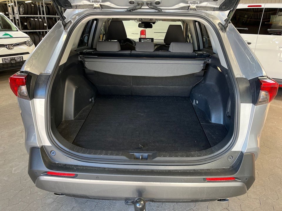 Toyota RAV4 2,5 Hybrid H3 MDS 5d