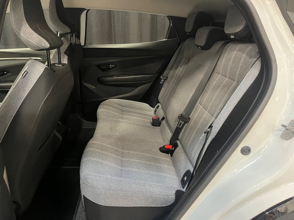 Renault Megane E-Tech 40 Equilibre 5d