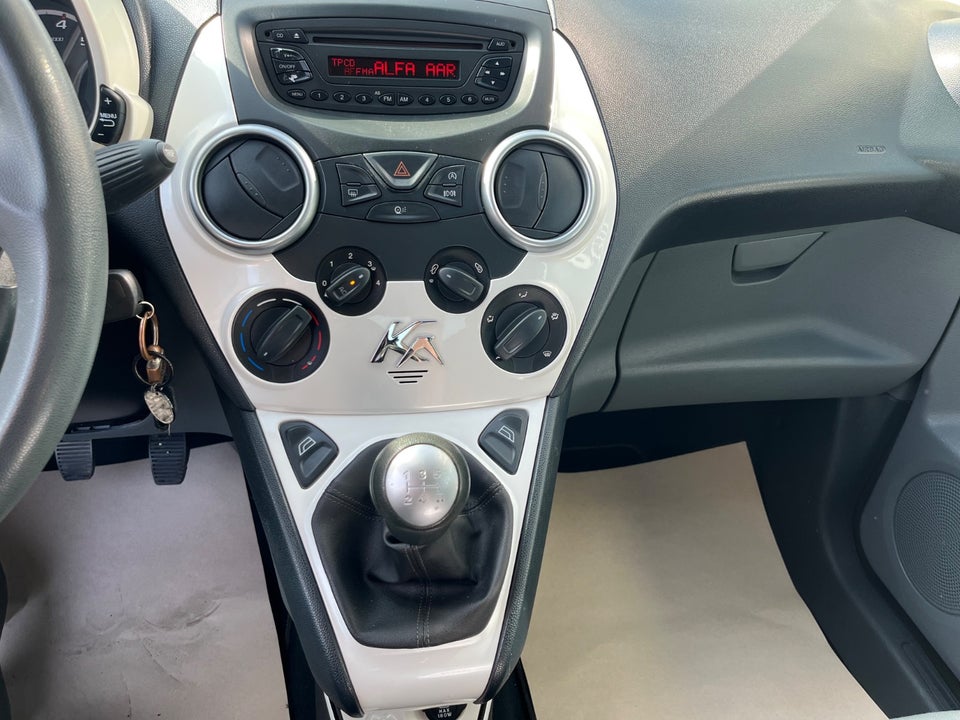 Ford Ka 1,2 Titanium 3d