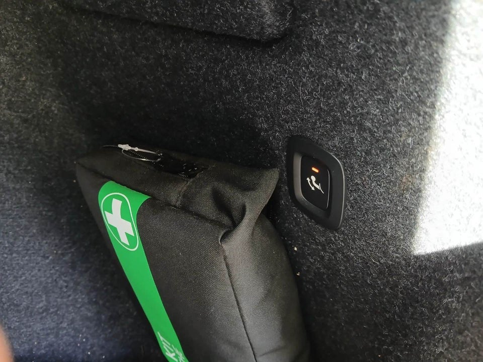 Volvo XC40 P6 ReCharge Plus 5d
