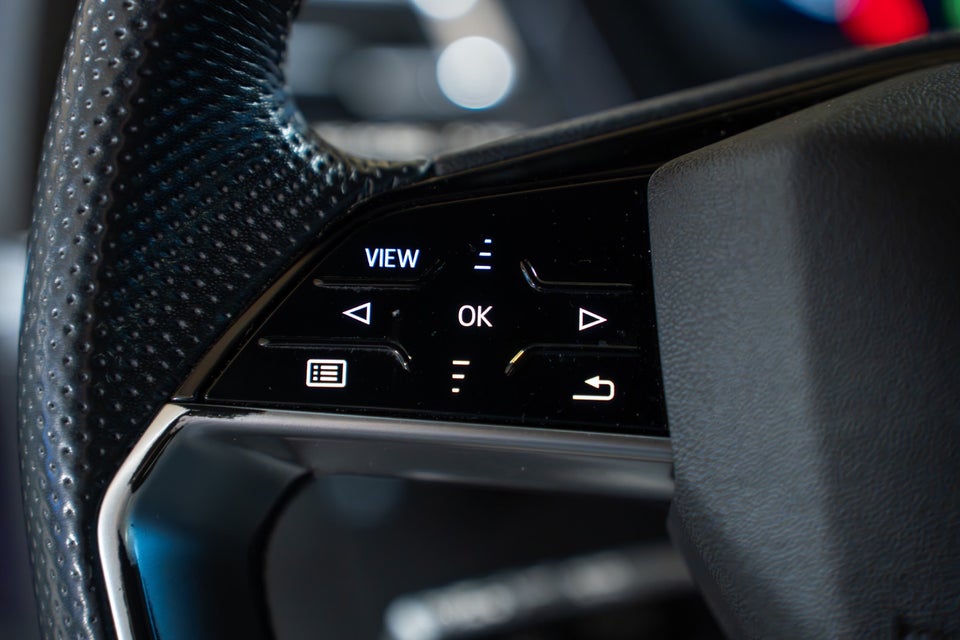 Audi Q4 e-tron 40 S-line 5d