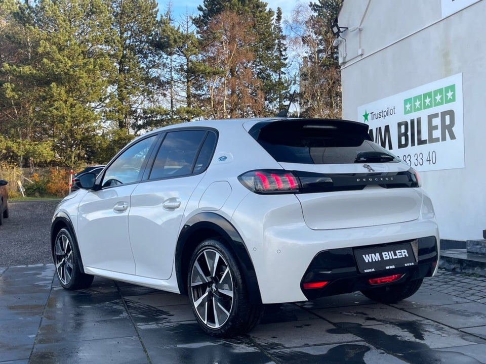 Peugeot e-208 50 GT Pack 5d