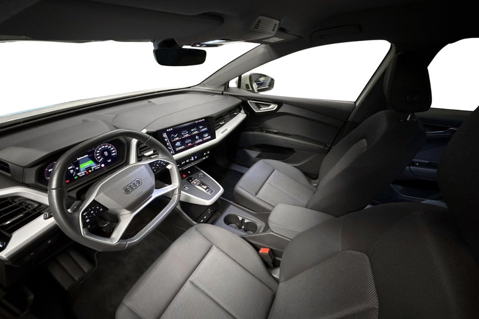 Audi Q4 e-tron 45 Progress 5d