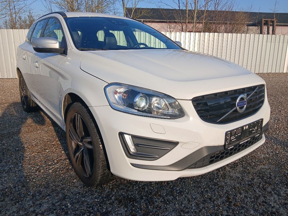 Volvo XC60 2,0 D4 190 R-Design aut. 5d