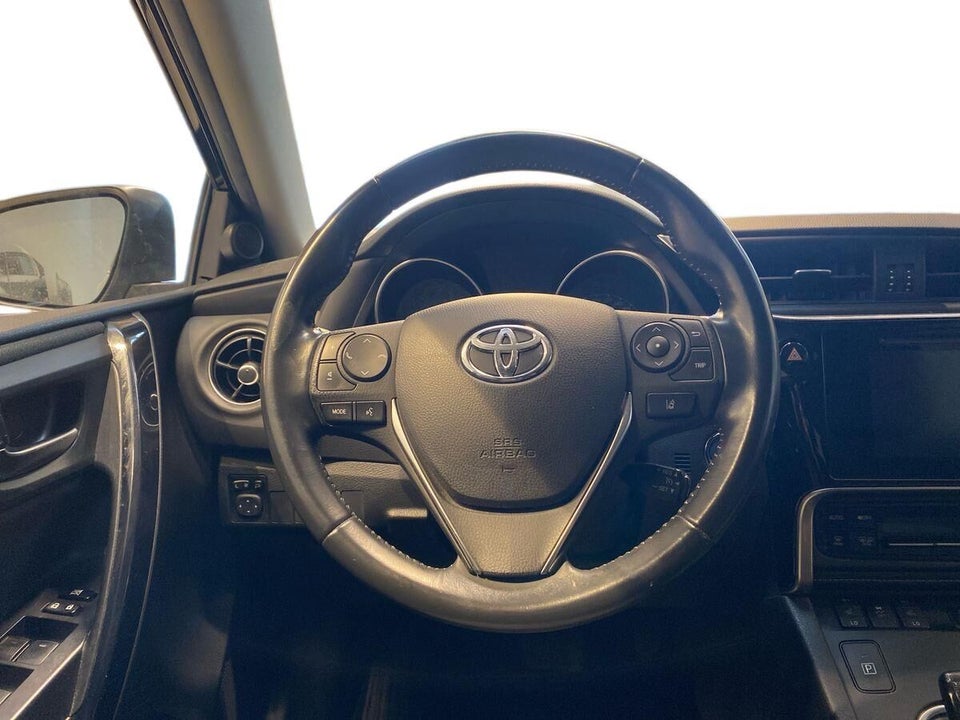 Toyota Auris 1,8 Hybrid H2 Selected CVT 5d