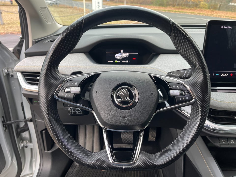 Skoda Enyaq 80 iV Selection Suite 5d