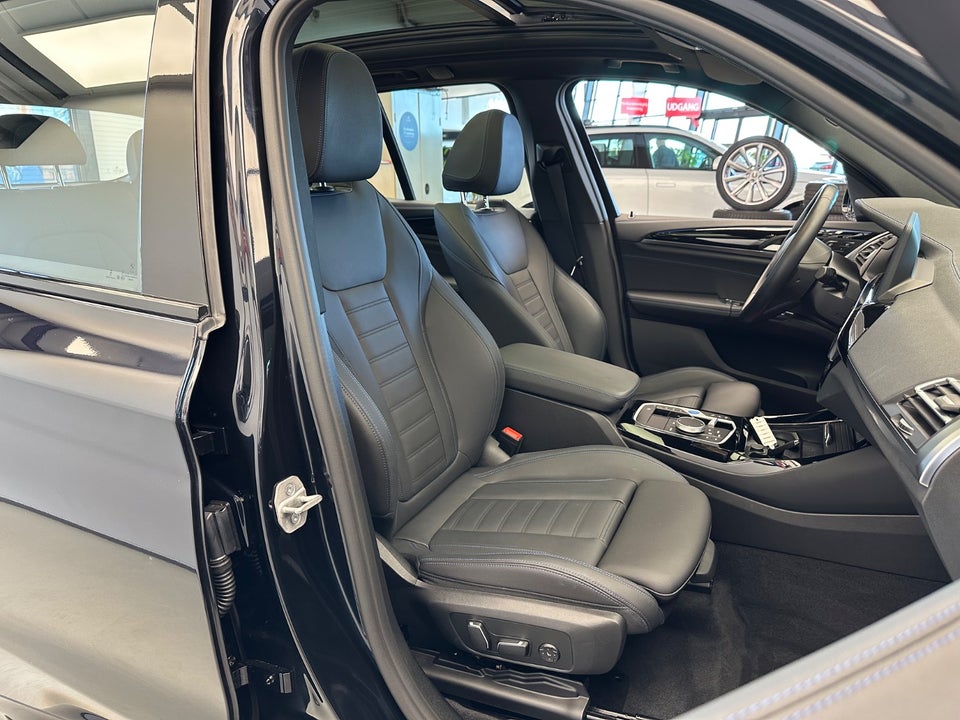 BMW iX3 Charged Plus M-Sport 5d