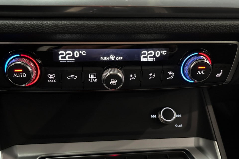 Audi Q3 35 TFSi Prestige S-tr. 5d