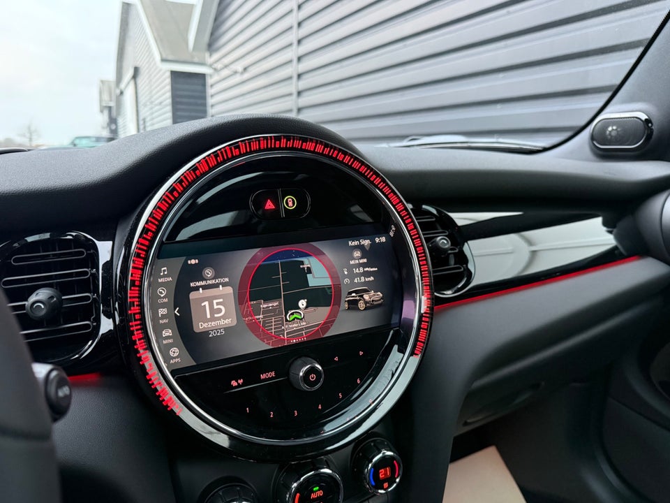 MINI Cooper SE Classic 3d