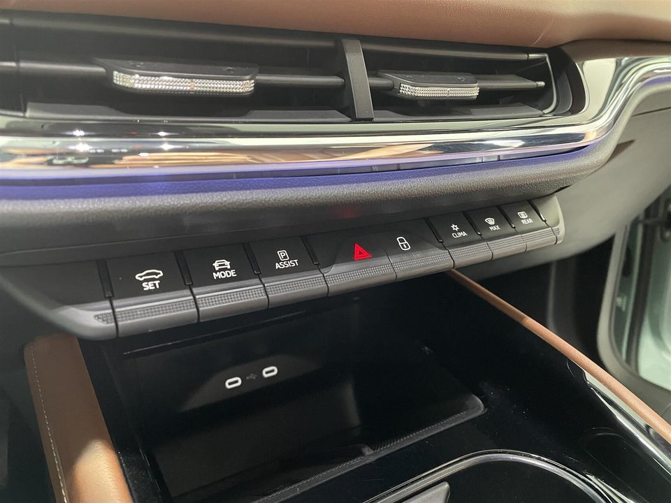 Skoda Enyaq 60 iV Plus 5d