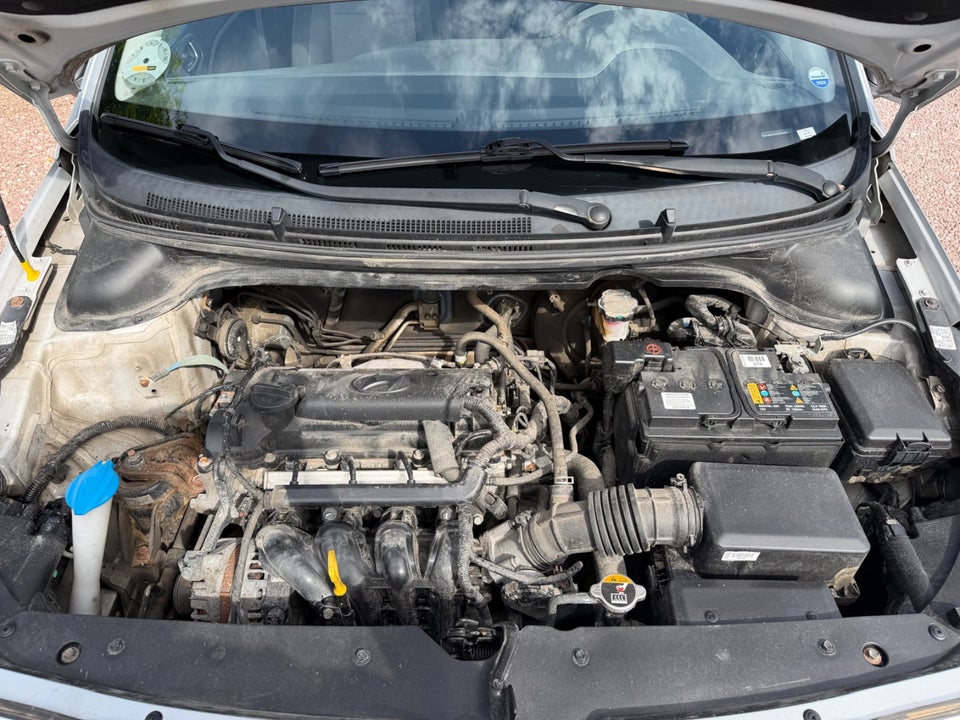Hyundai i20 1,25 Vision 5d