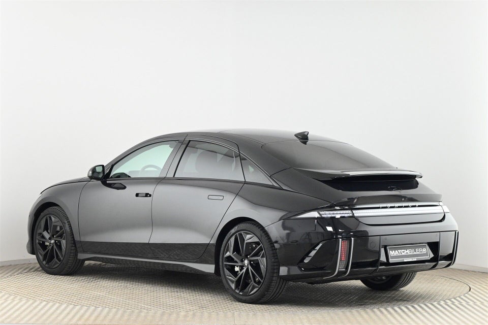 Hyundai Ioniq 6 77 First Edition AWD 4d
