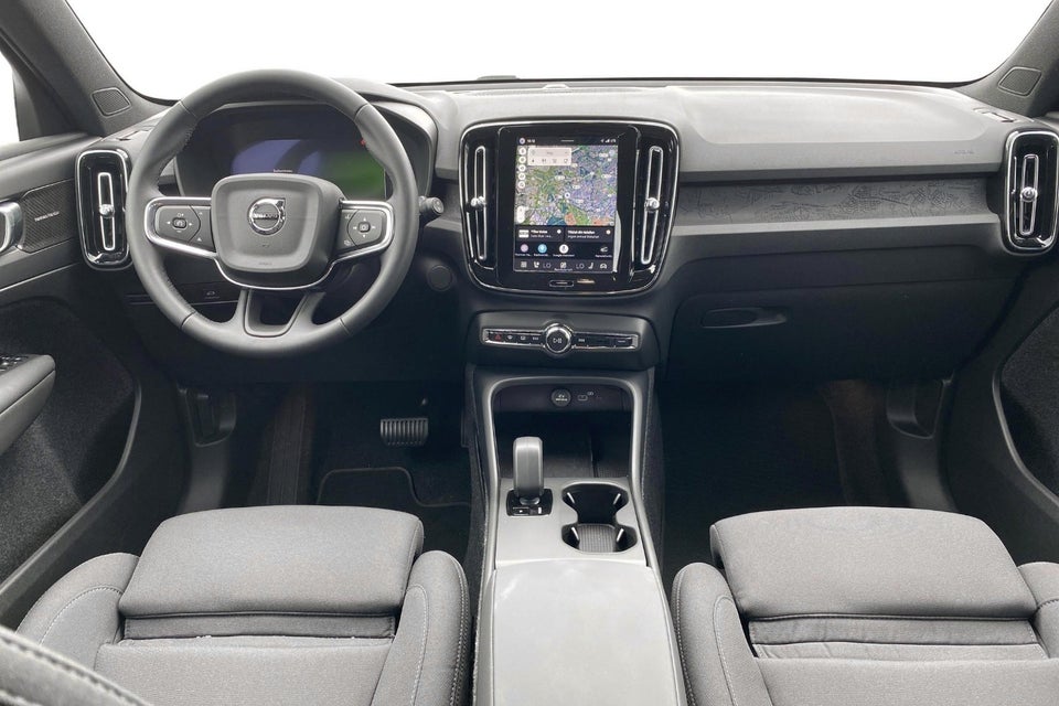 Volvo EX40 Extended Range Black Edition 5d