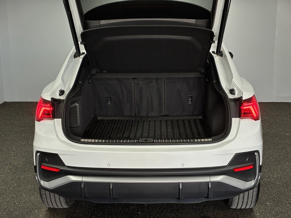 Audi Q3 45 TFSi e S-line plus Sportback S-tr. 5d