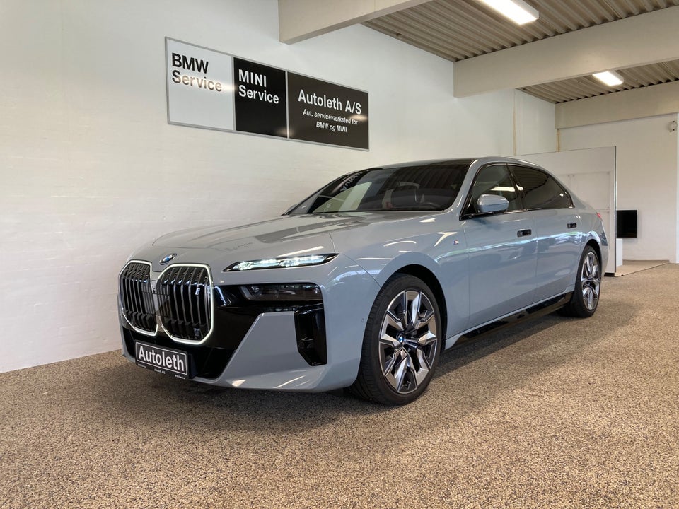 BMW i7 xDrive60 M-Sport 4d