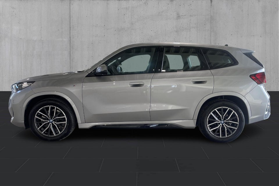 BMW iX1 eDrive20 M-Sport 5d