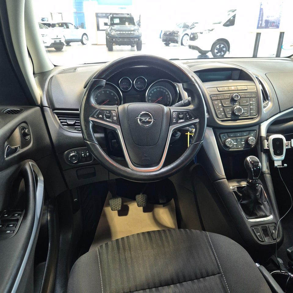 Opel Zafira Tourer 1,4 T 120 Enjoy eco 7prs 5d