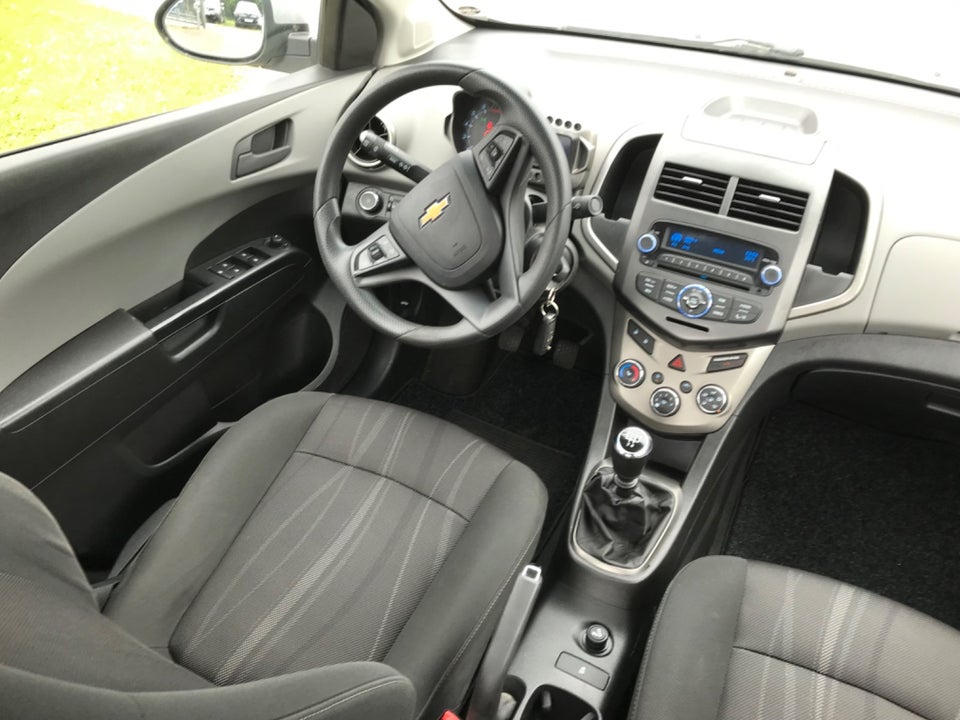 Chevrolet Aveo 1,2 LT 4d