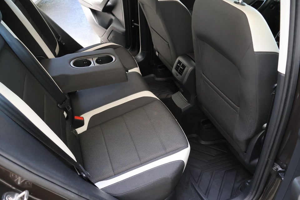 VW T-Roc 2,0 TDi 150 Sport DSG 5d
