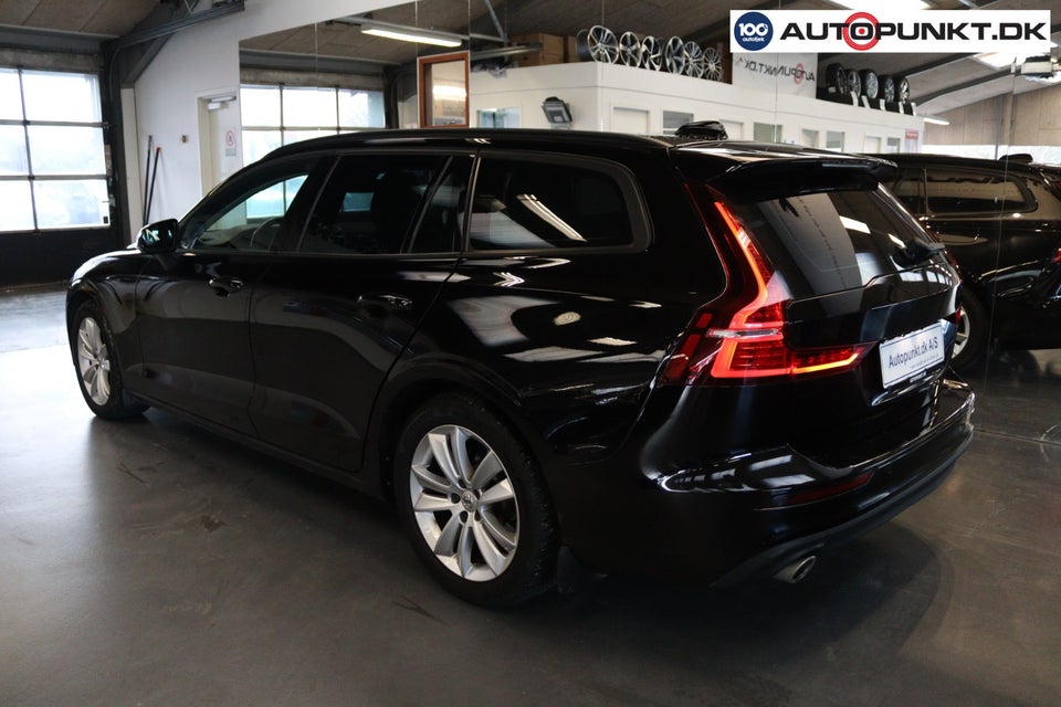 Volvo V60 2,0 D4 190 Momentum aut. 5d