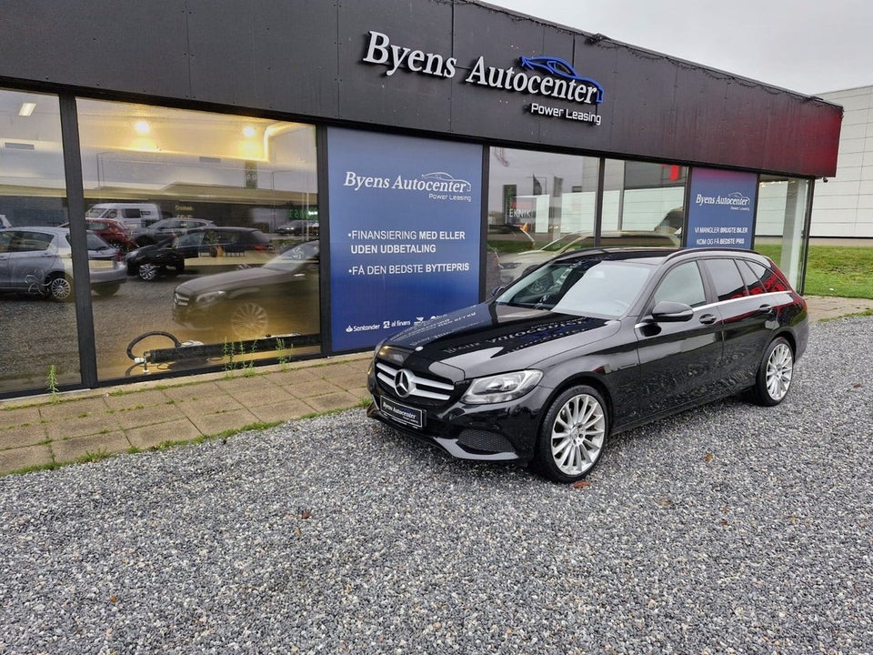 Mercedes C220 d 2,2 Exclusive stc. 5d