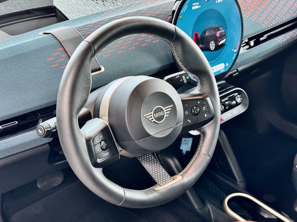 MINI Aceman SE Favoured Trim M 5d