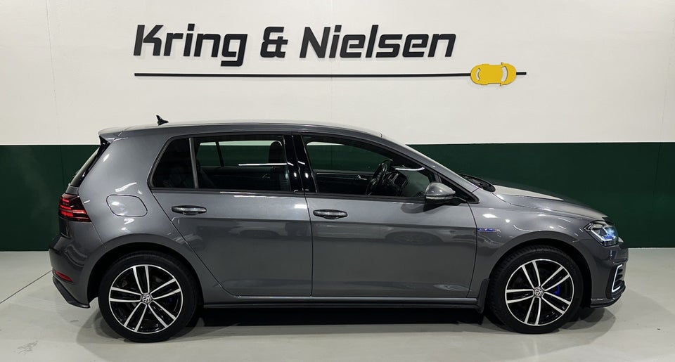 VW Golf VII 1,4 GTE DSG 5d