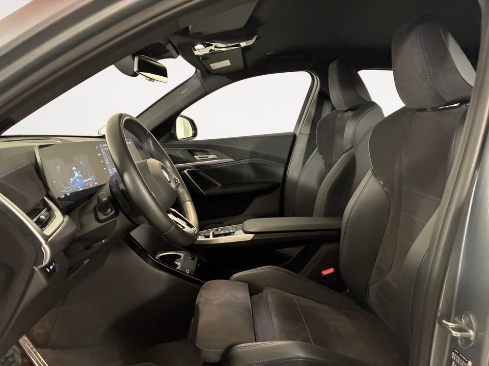 BMW iX2 xDrive30 M-Sport Premium 5d