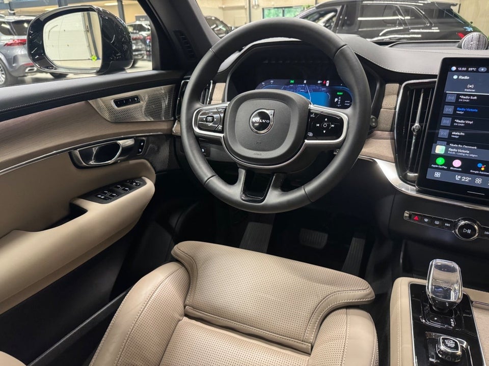 Volvo XC90 2,0 T8 ReCharge Ultra Dark aut. AWD 7prs 5d