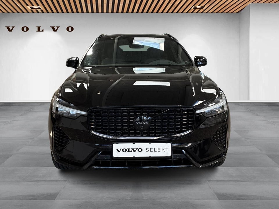 Volvo XC60 2,0 T6 ReCharge Black Edition aut. AWD 5d