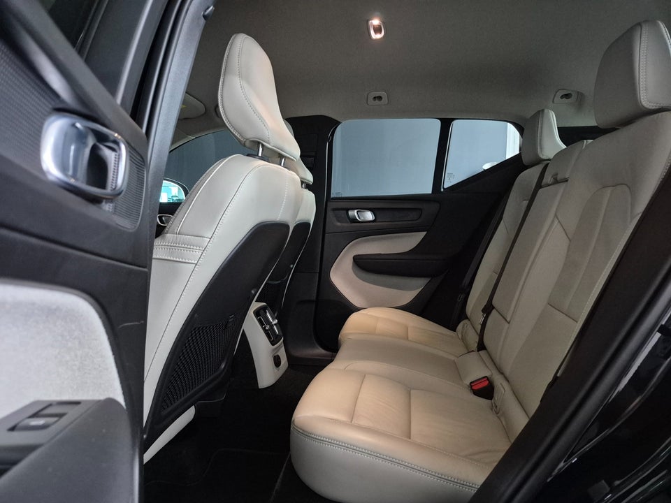 Volvo XC40 1,5 T4 ReCharge Inscription aut. 5d