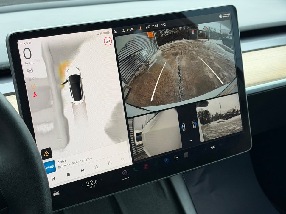 Tesla Model 3 Long Range RWD 4d