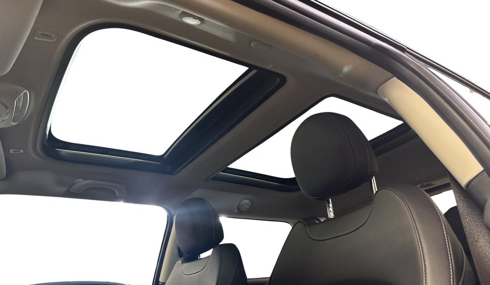 MINI Cooper SE Camden Edition 3d