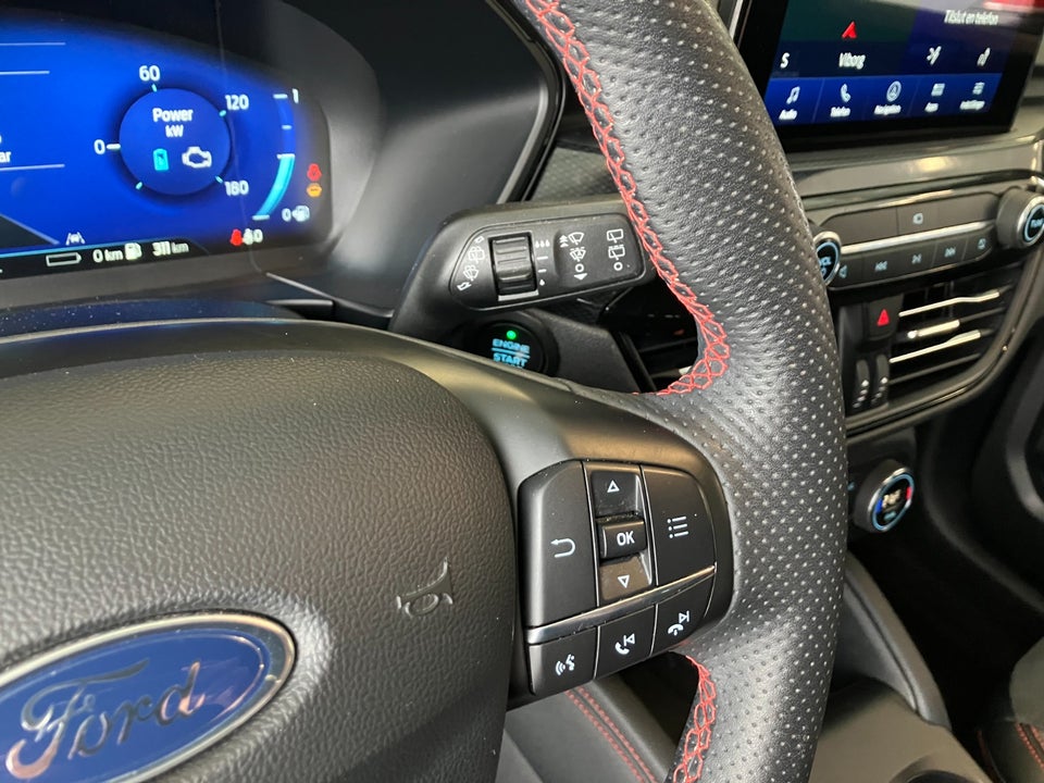 Ford Kuga 2,5 HEV ST-Line X CVT 5d