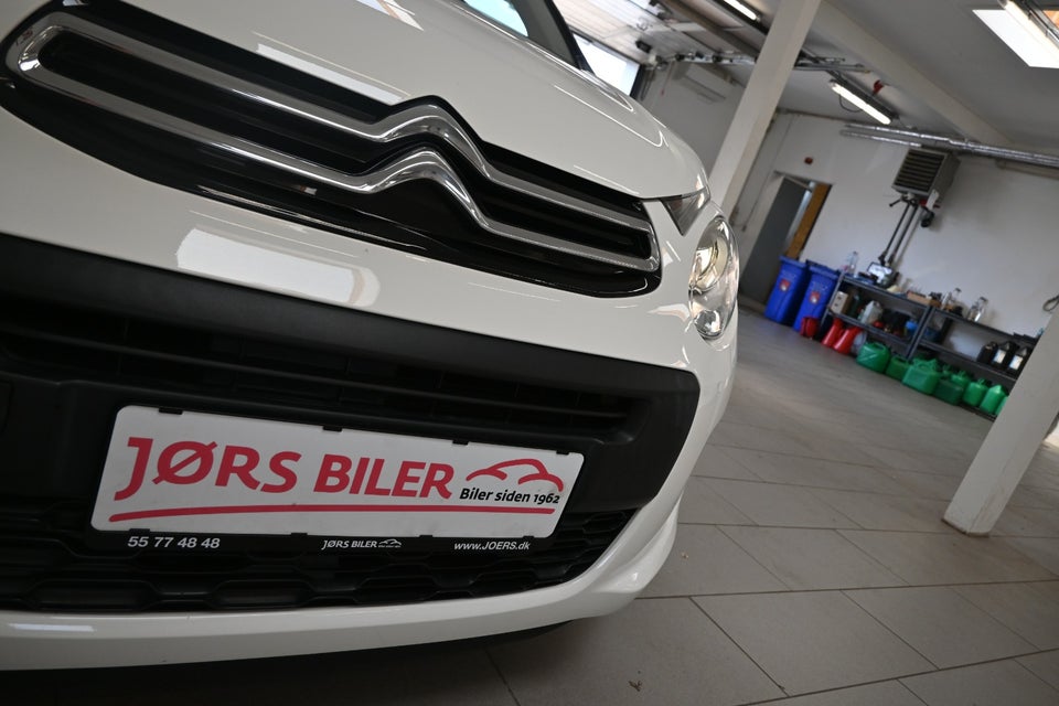 Citroën C1 1,0 VTi Attaque 5d