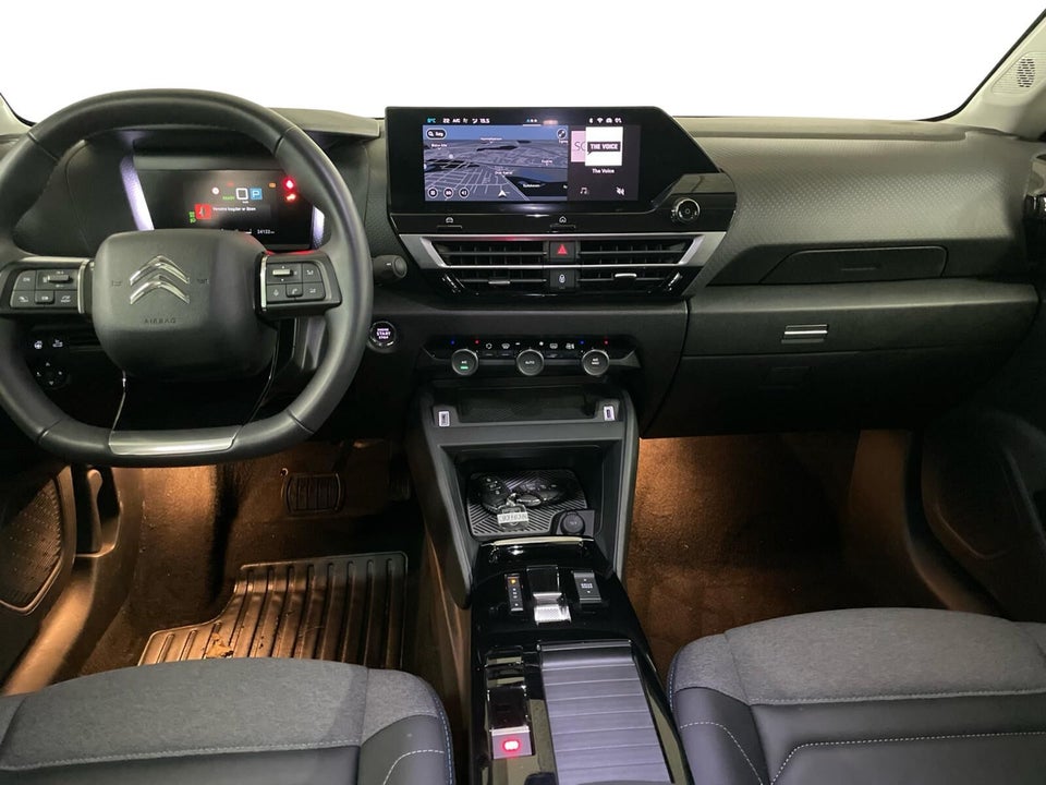 Citroën ë-C4 X 50 Shine 4d