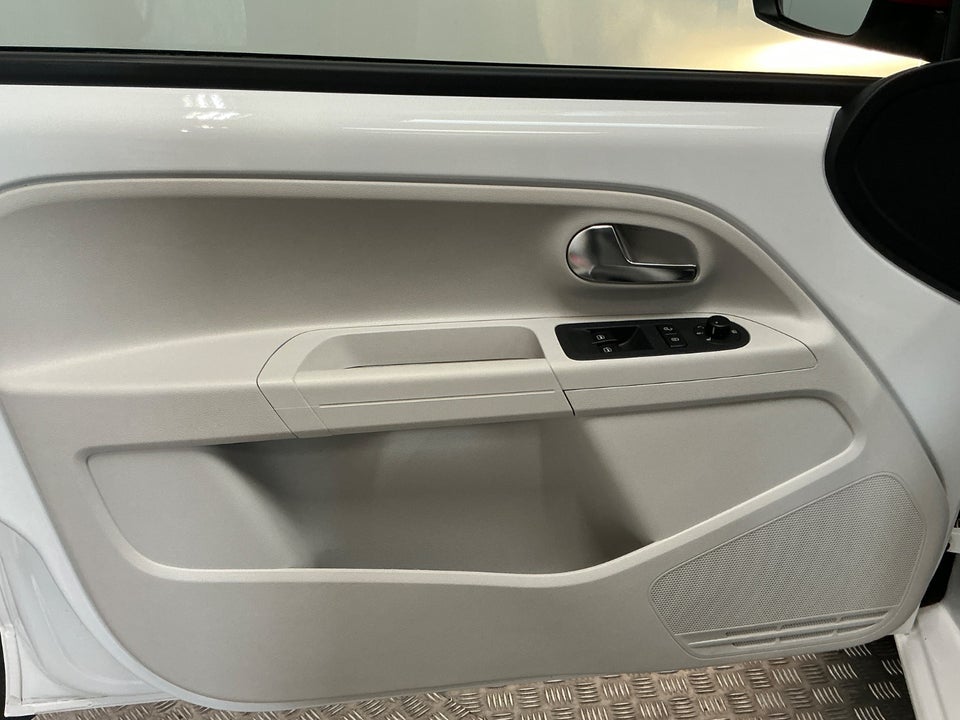 VW Up! 1,0 TSi 90 Beats Up! BMT 5d