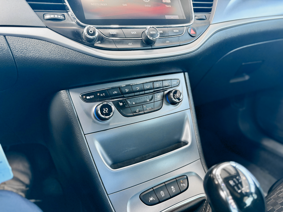 Opel Astra 1,6 CDTi 110 Enjoy Sports Tourer 5d